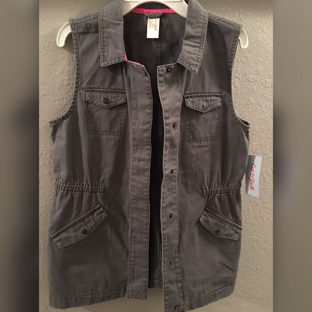 Girl’s vest